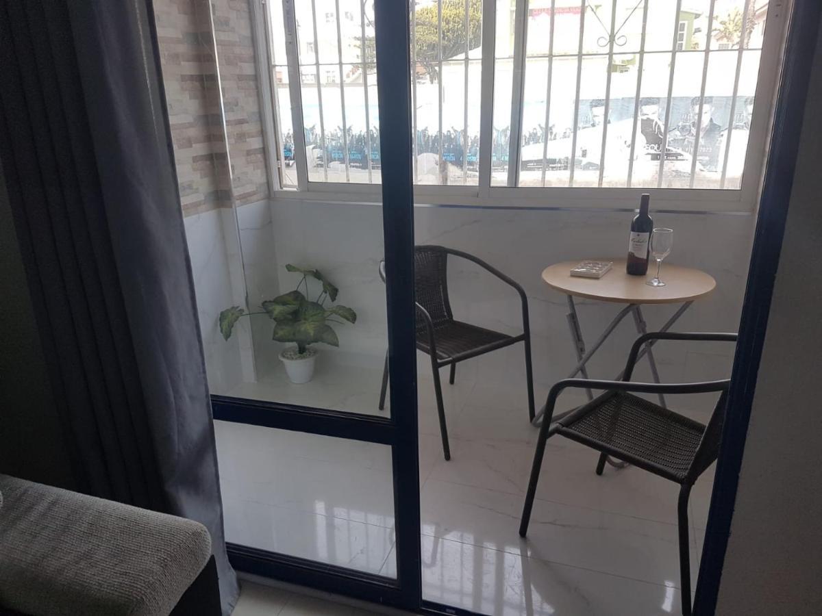 Blue Sea Apartment Torrevieja Exterior photo